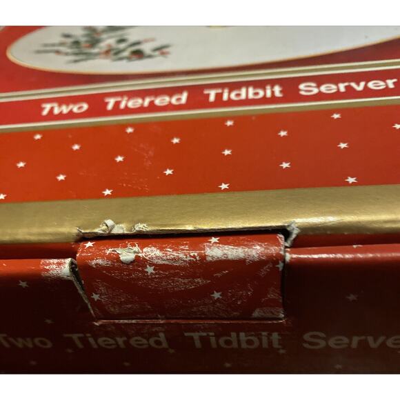 VTG Christmas Holly Berry Porcelain Two Tier Tidbit Server Japan Holiday Serving - Picture 8 of 9